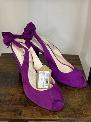 REBECA SANVER high heel sandals size 6 (39.5 EU)