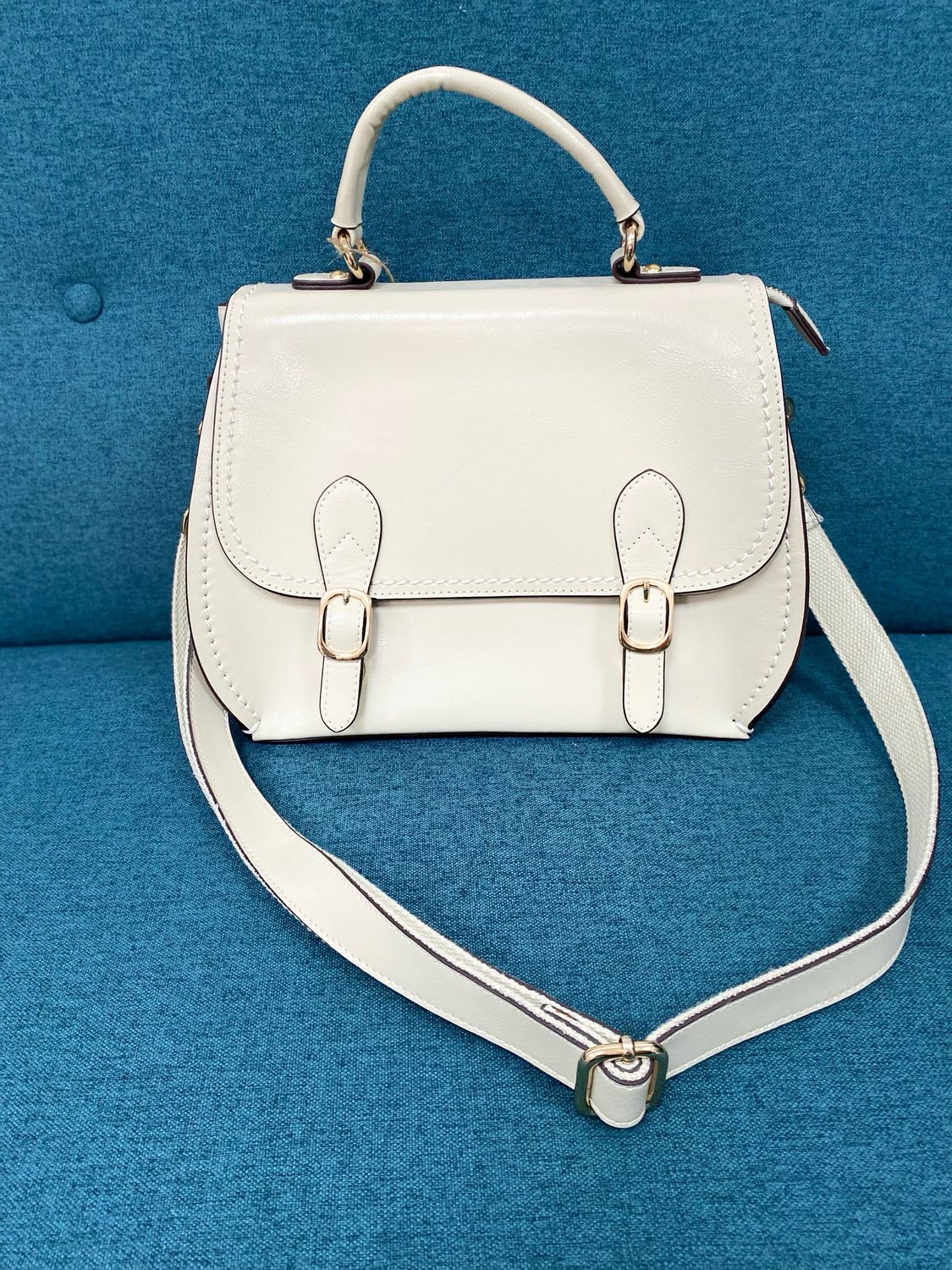 PIA handbag