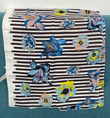 UTERQUE 100% silk scarf