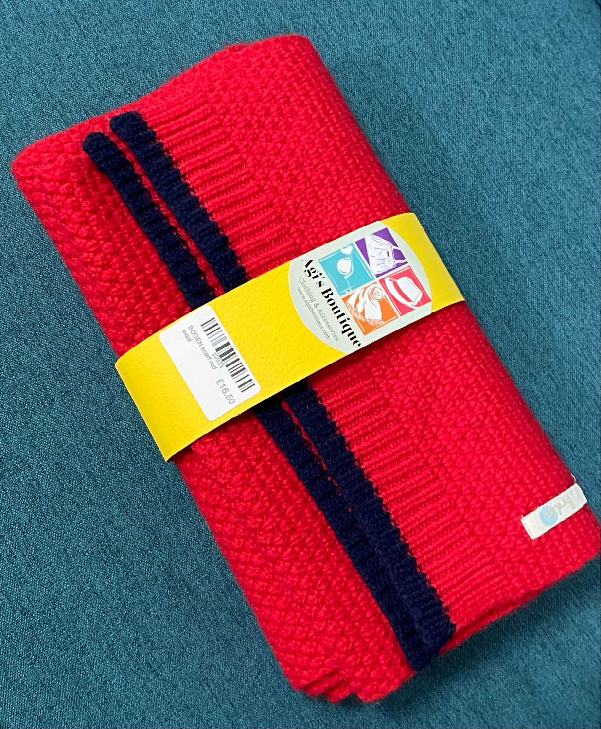 BODEN scarf red wool
