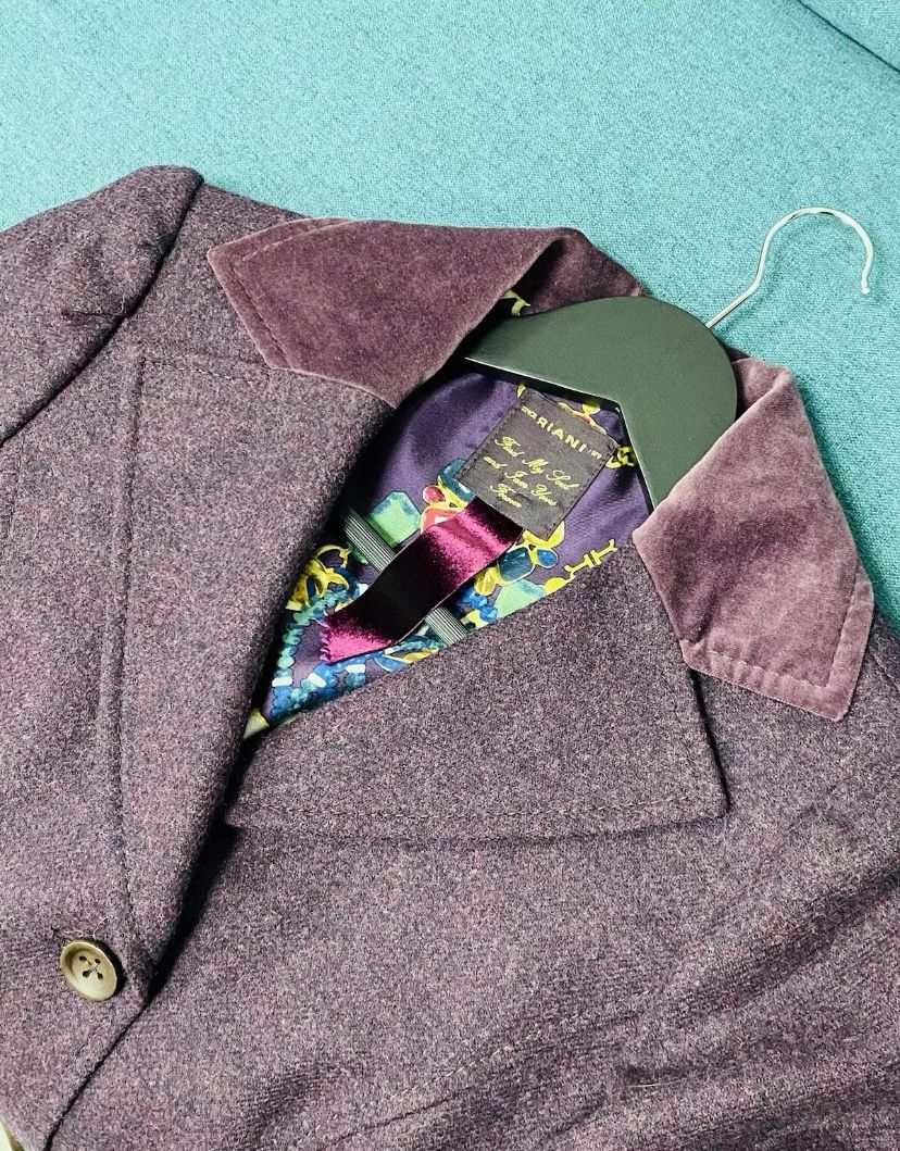 RIANI designer 100% wool blazer size 40 (UK 12/14)