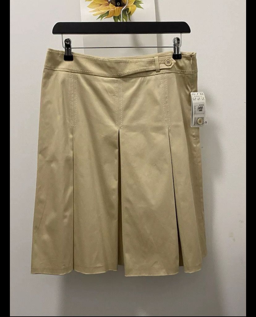 MANGO pleated skirt size 12 UK