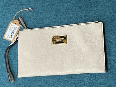 Michael Kors pouch bag cream gold metalware