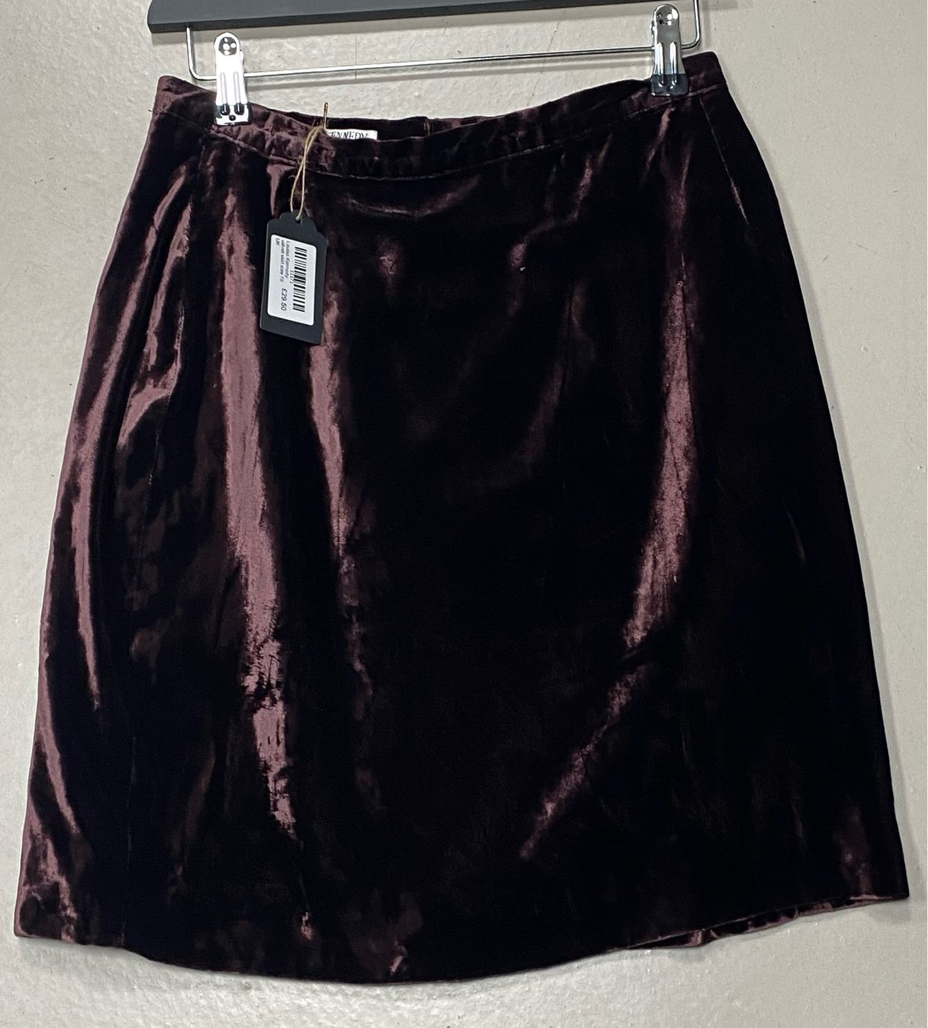 Louise Kennedy velvet skirt size 10 UK