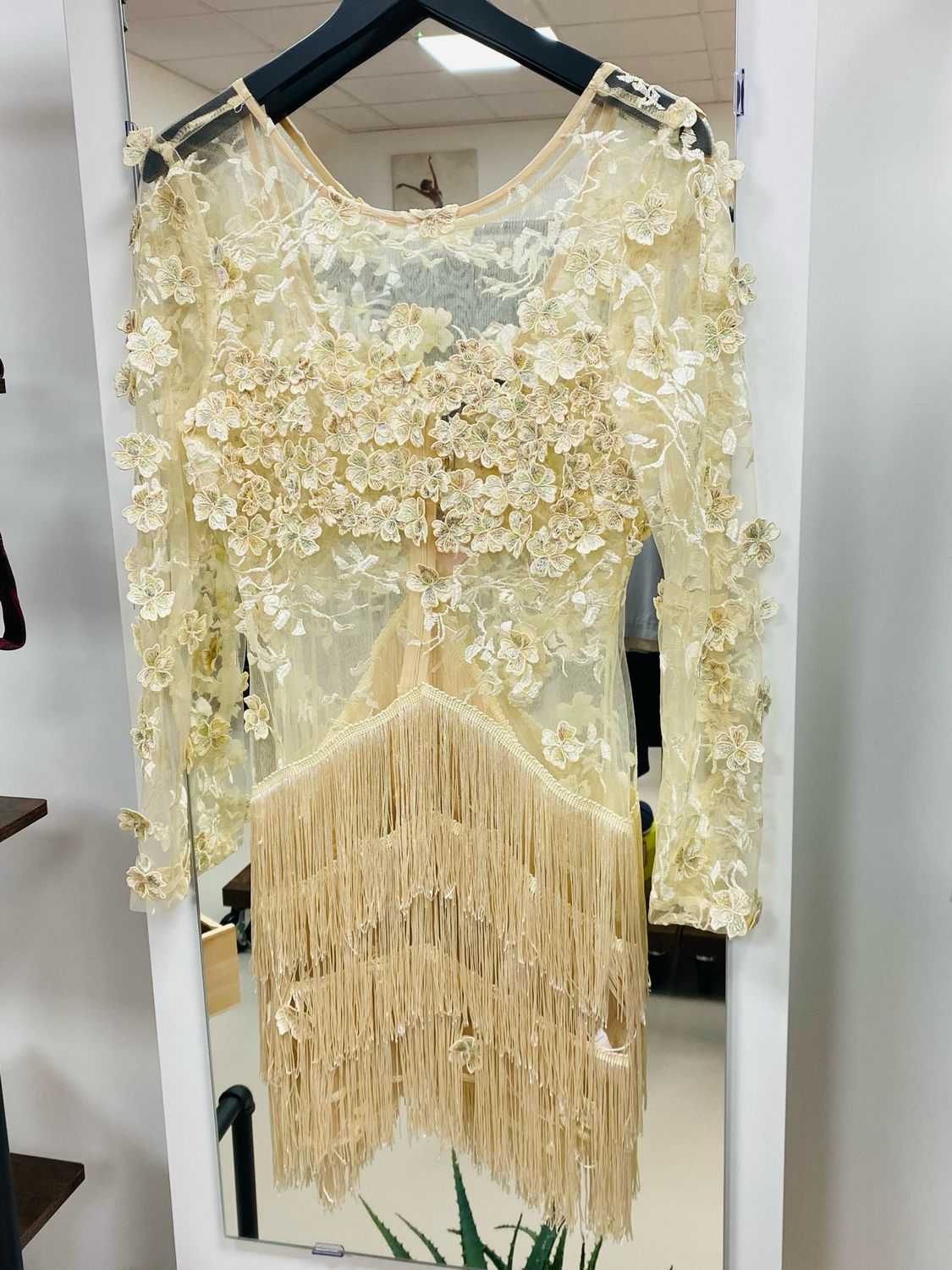 I SAW IT FIRST dress size 14 UK