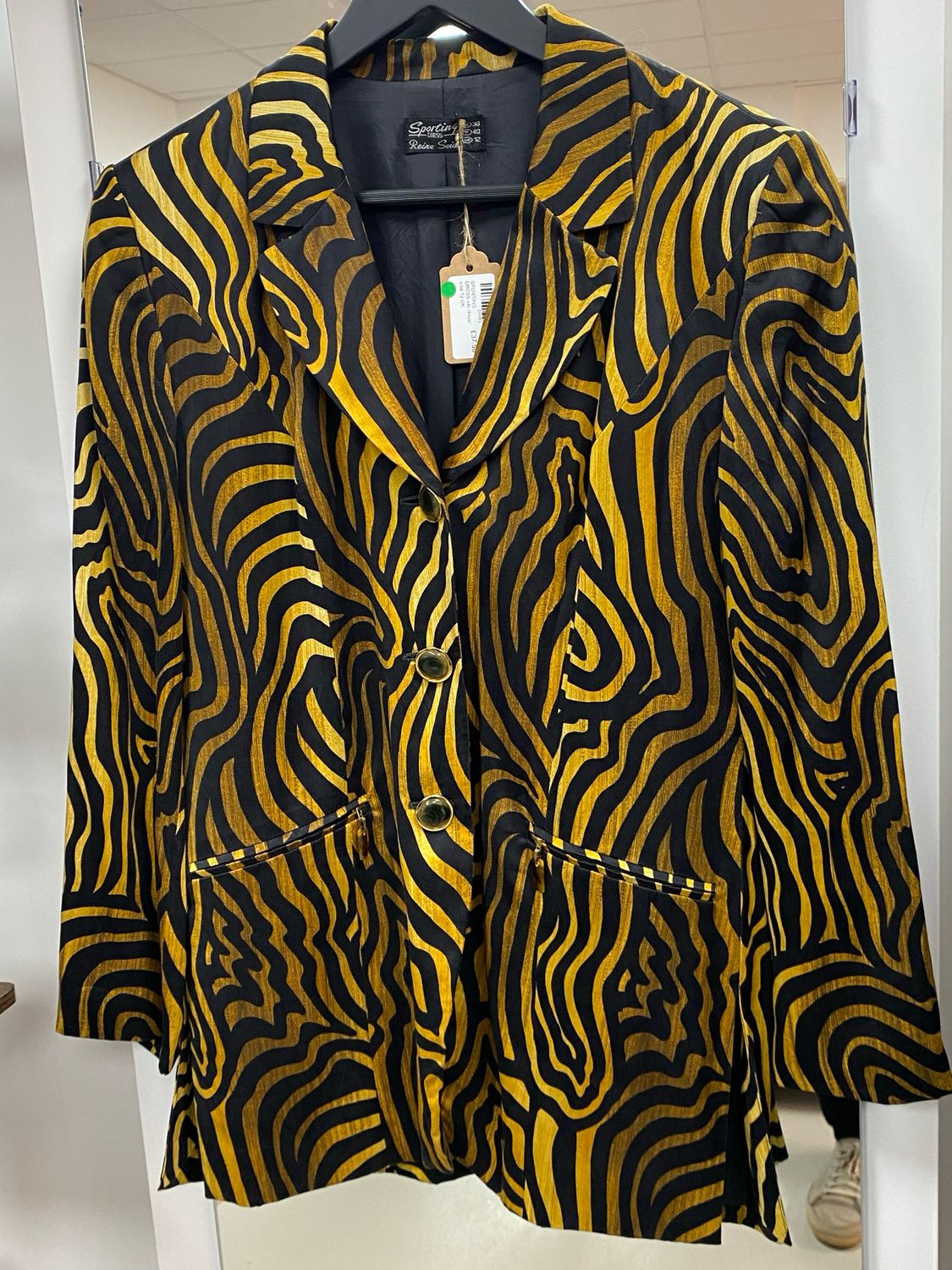 SPORTING DRESS 100% silk blazer size 12 UK