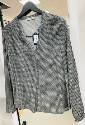 Betty Barclay 100% viscose blouse size 12 UK