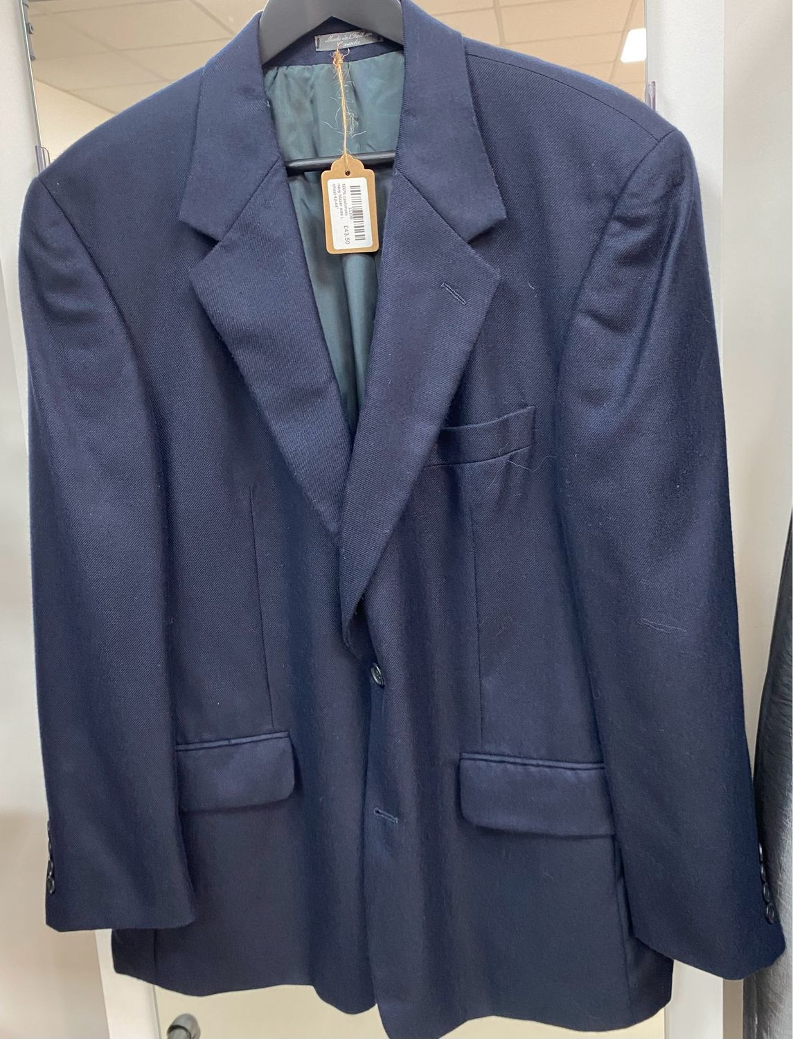100% cashmere navy blazer size L chest 40-42&quot;