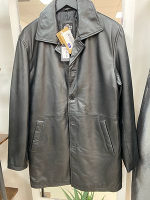 Genuine LEATHER men coat with tags size L