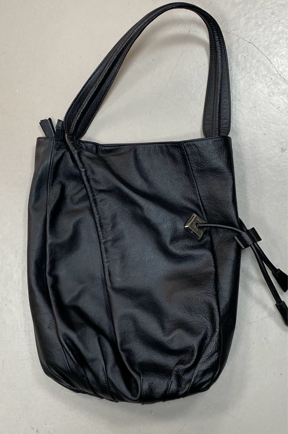 CROMIA Italian genuine leather bucket style bag
