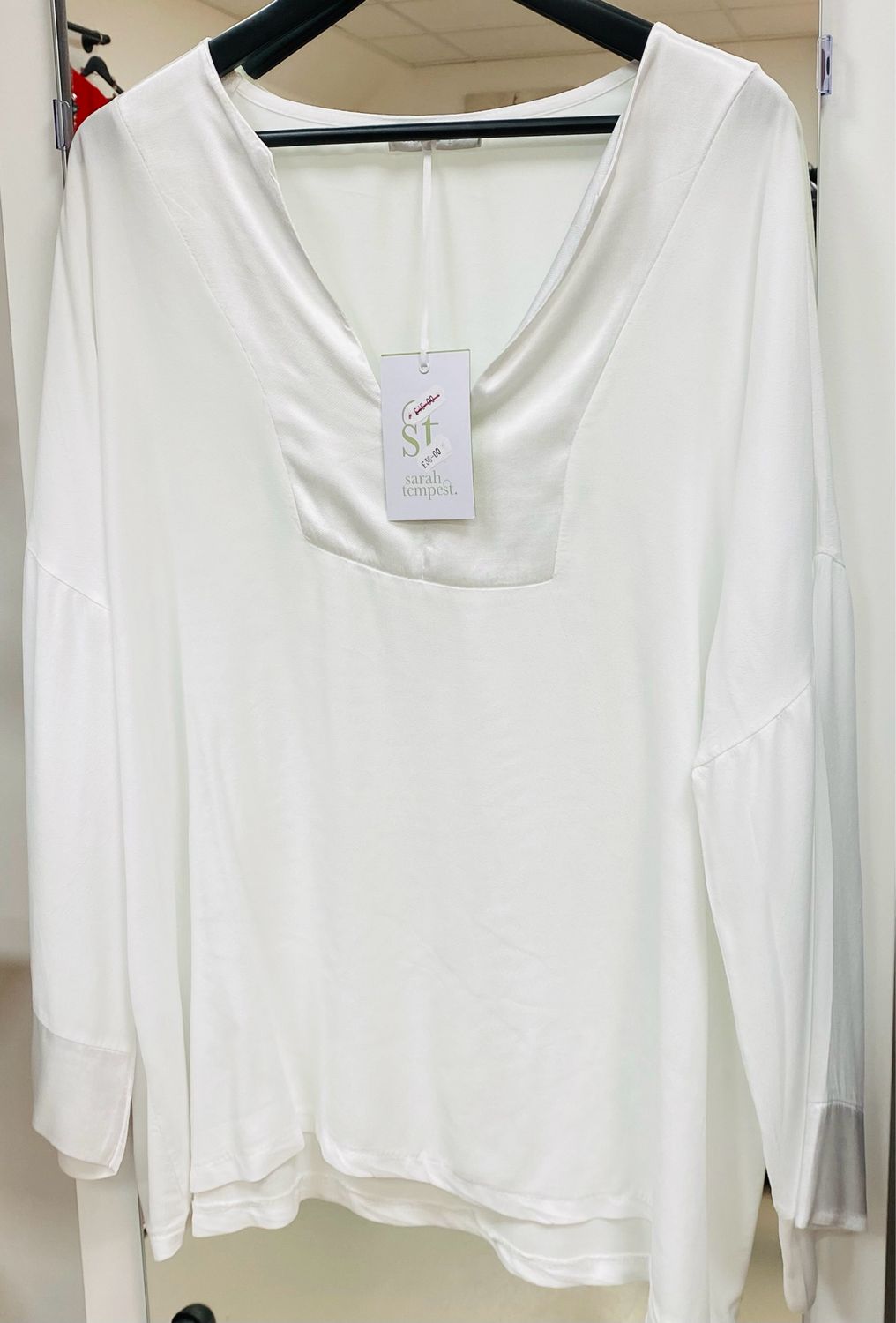 SARAH TEMPEST 100% viscose blouse one size M - XL