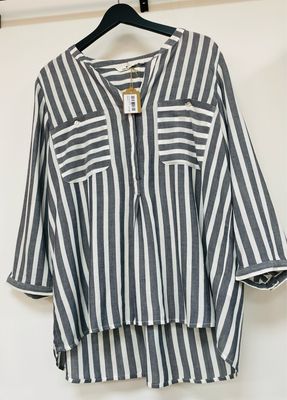 TOM TAYLOR top size 44 (XL)