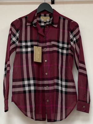 BURBERRY shirt size XS new with tags