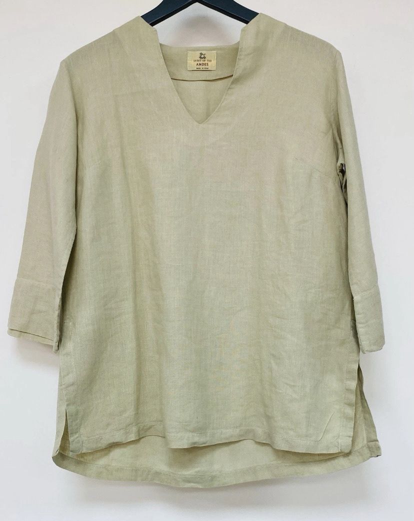 SPIRIT OF ANDES linen top size M - L