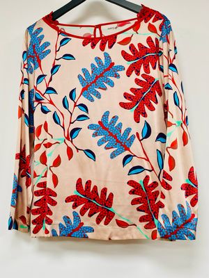 MARC CAIN 100% silk top size L