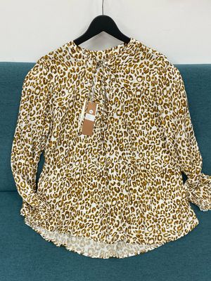 SUZY D 100% viscose blouse size M loose fit