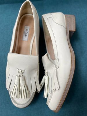CLARKS Narrative loafer size 8 UK