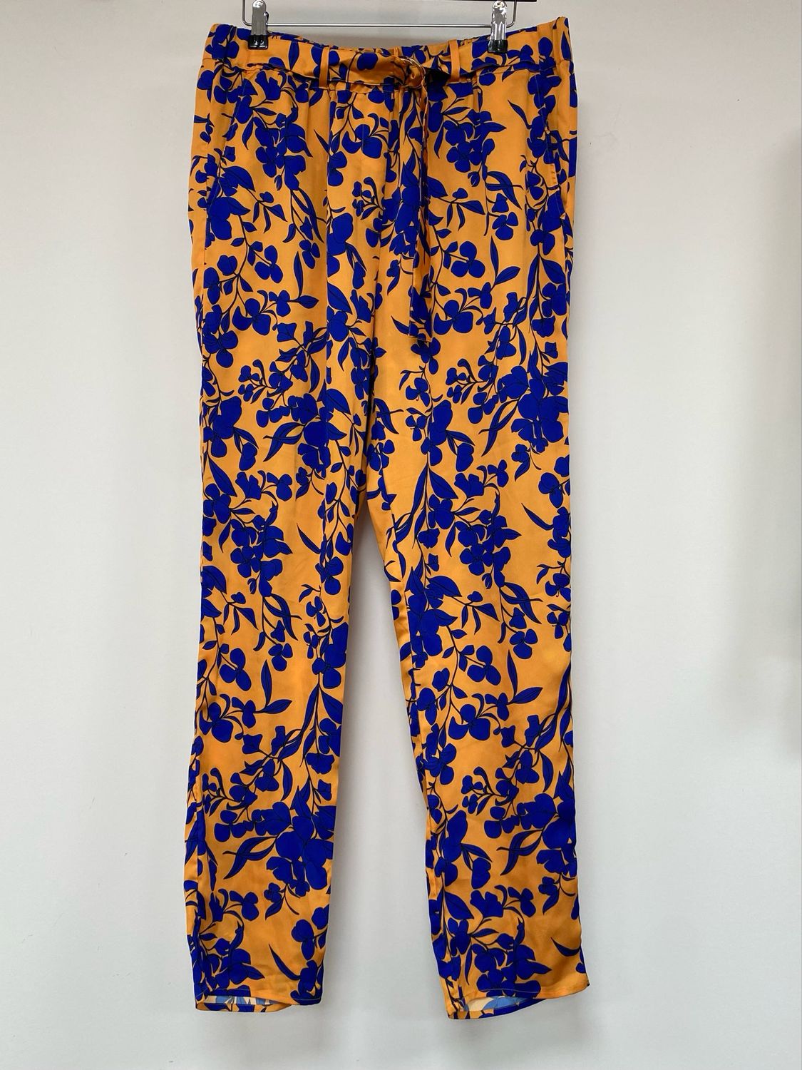 MARCIANO trousers size 12 UK