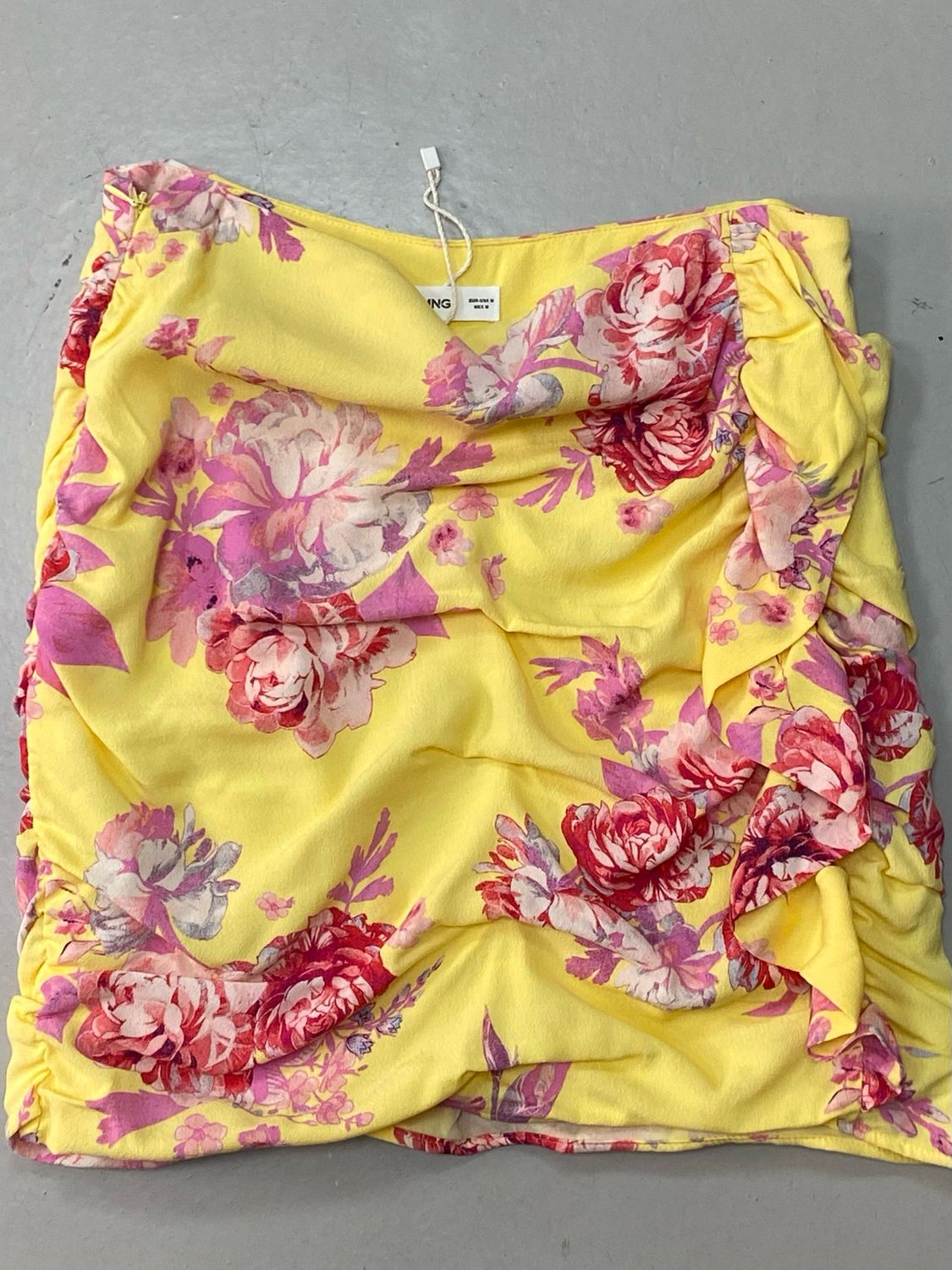 MANGO mini skirt size M (10 UK)