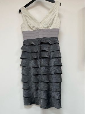 ADRIANNA PAPELL dress size 4/8(UK)