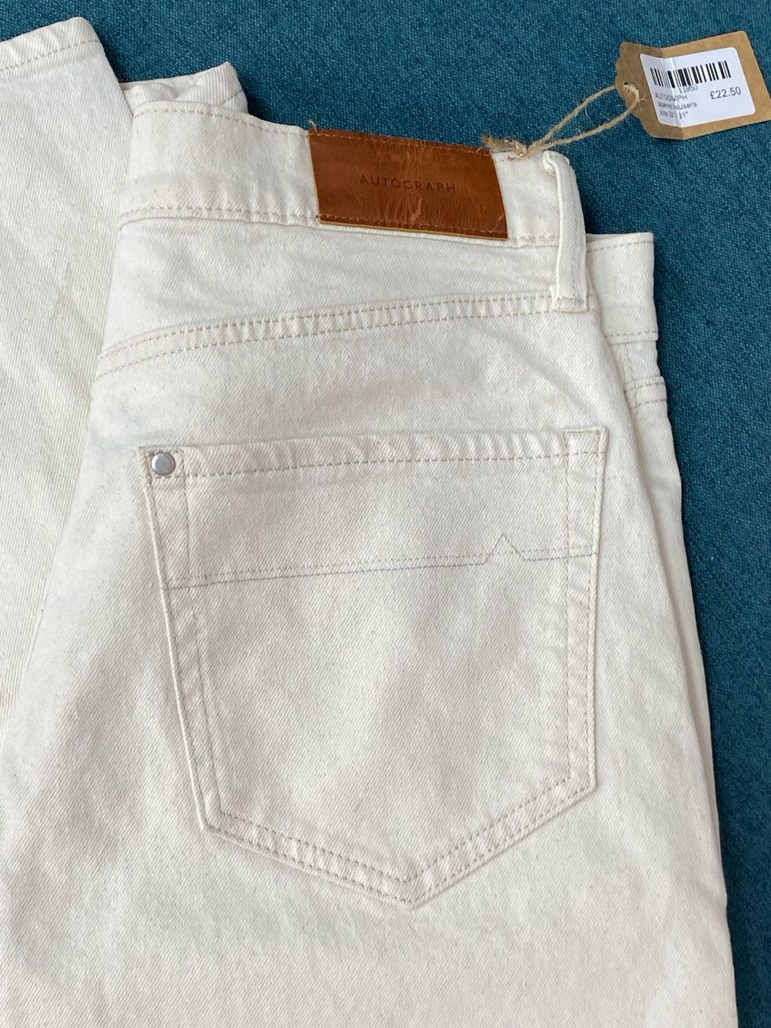 AUTOGRAPH tapered trousers size 32&quot; / 31&quot;