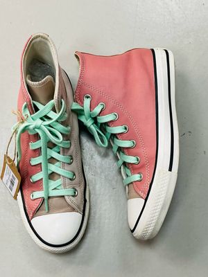 CONVERSE ladies Chuck Taylor shoes size 5.5 UK