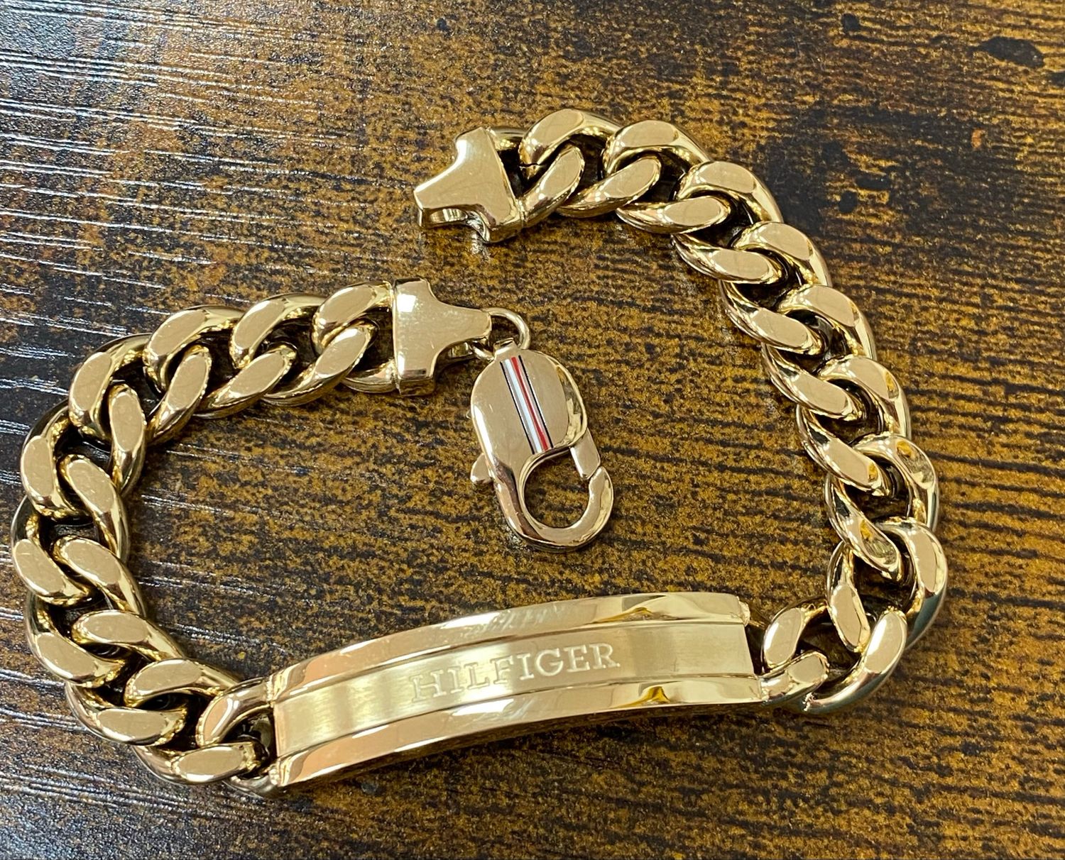 TOMMY HILFIGER bracelet 8&quot; long gold-plated