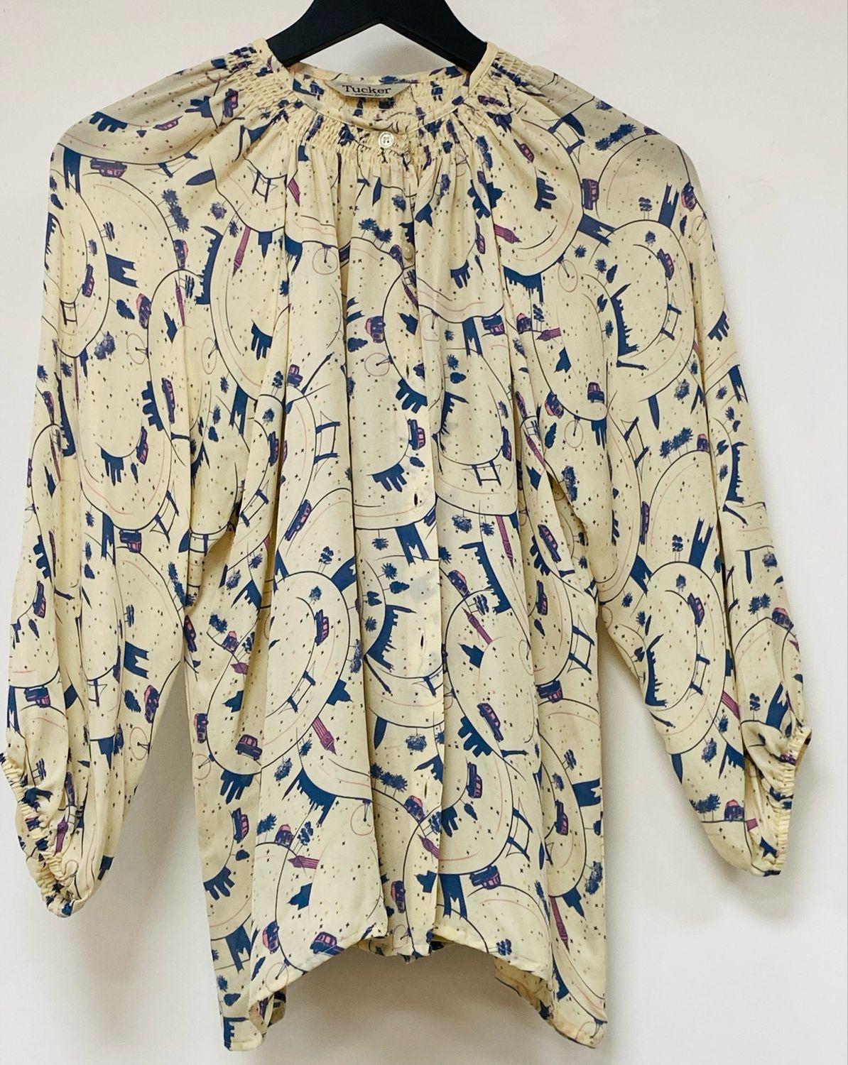 TUCKER 100% silk blouse size M approx.