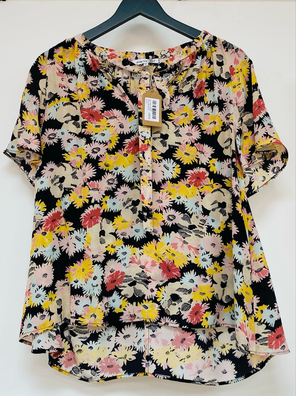 LILY AND LIONEL 100% silk blouse size XL