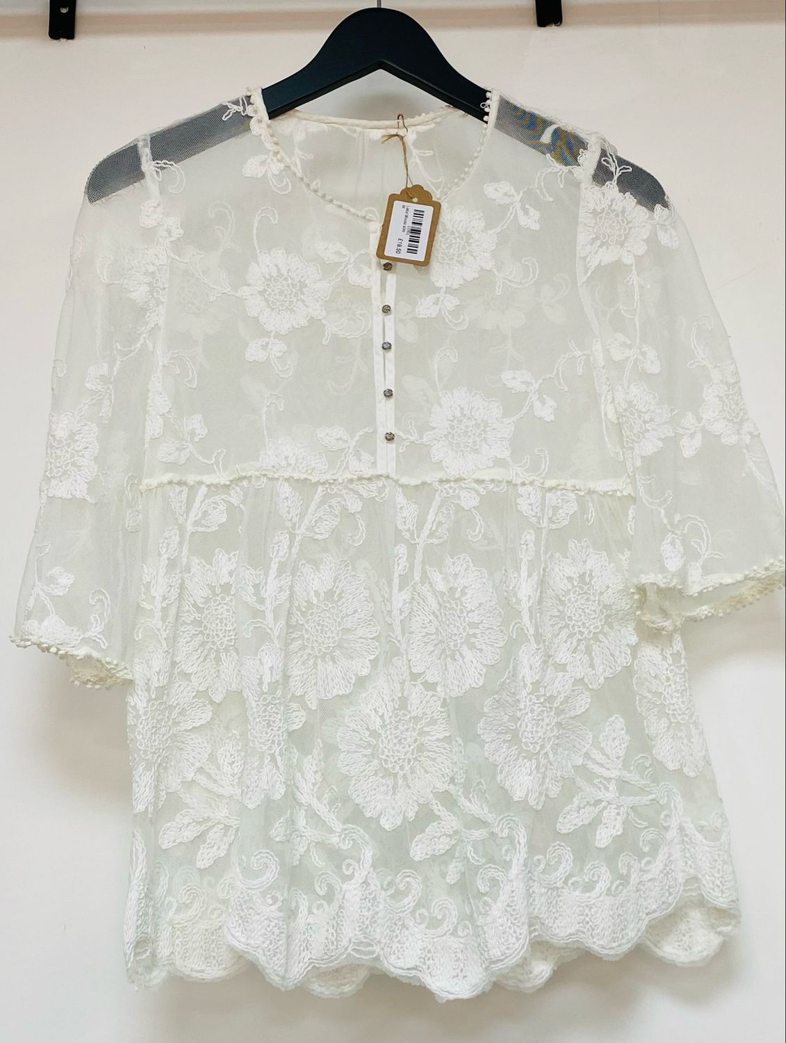 Lace blouse size M