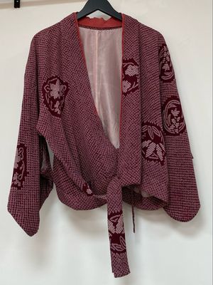 Vintage Japanese  silk kimono jacket size S/M