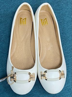 MENDREZ pumps size 39 (6 UK)