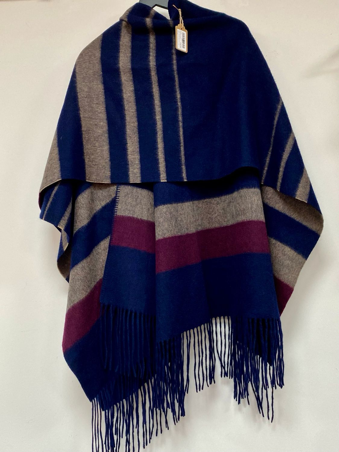 PURE COLLECTION 100% merino poncho  cover one size