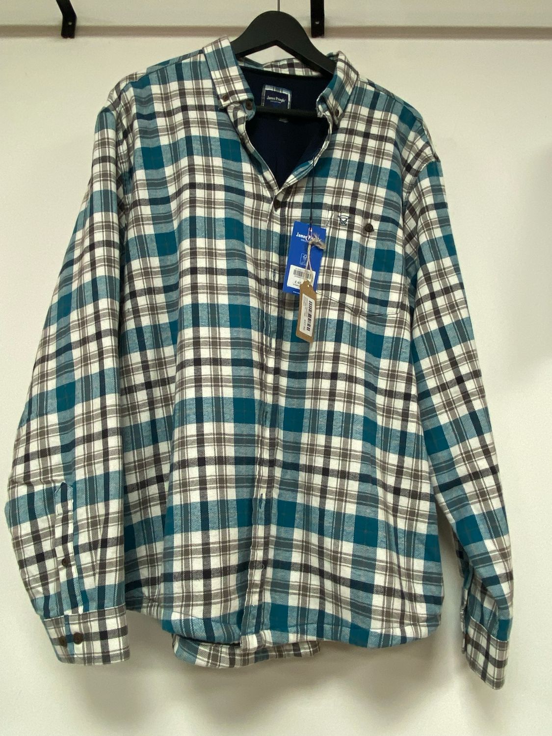 JAMES PRINGLE shirt size XL /  new condition