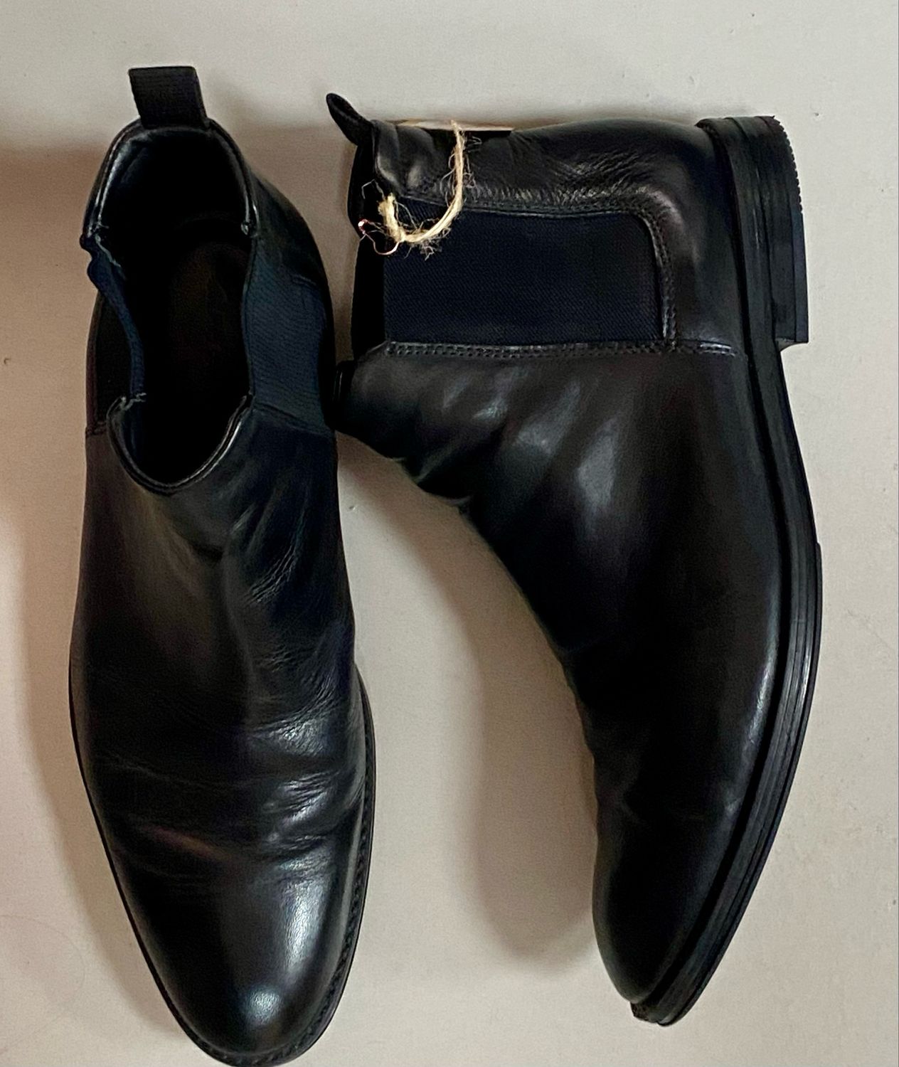 CLARKS leather men boots size 9.5 G