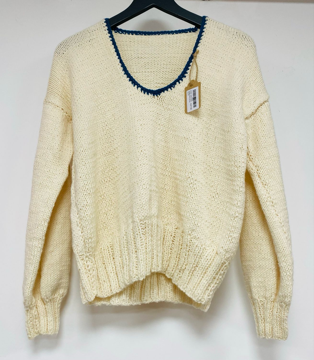 ARAN 100% wool handknitted jumper size M