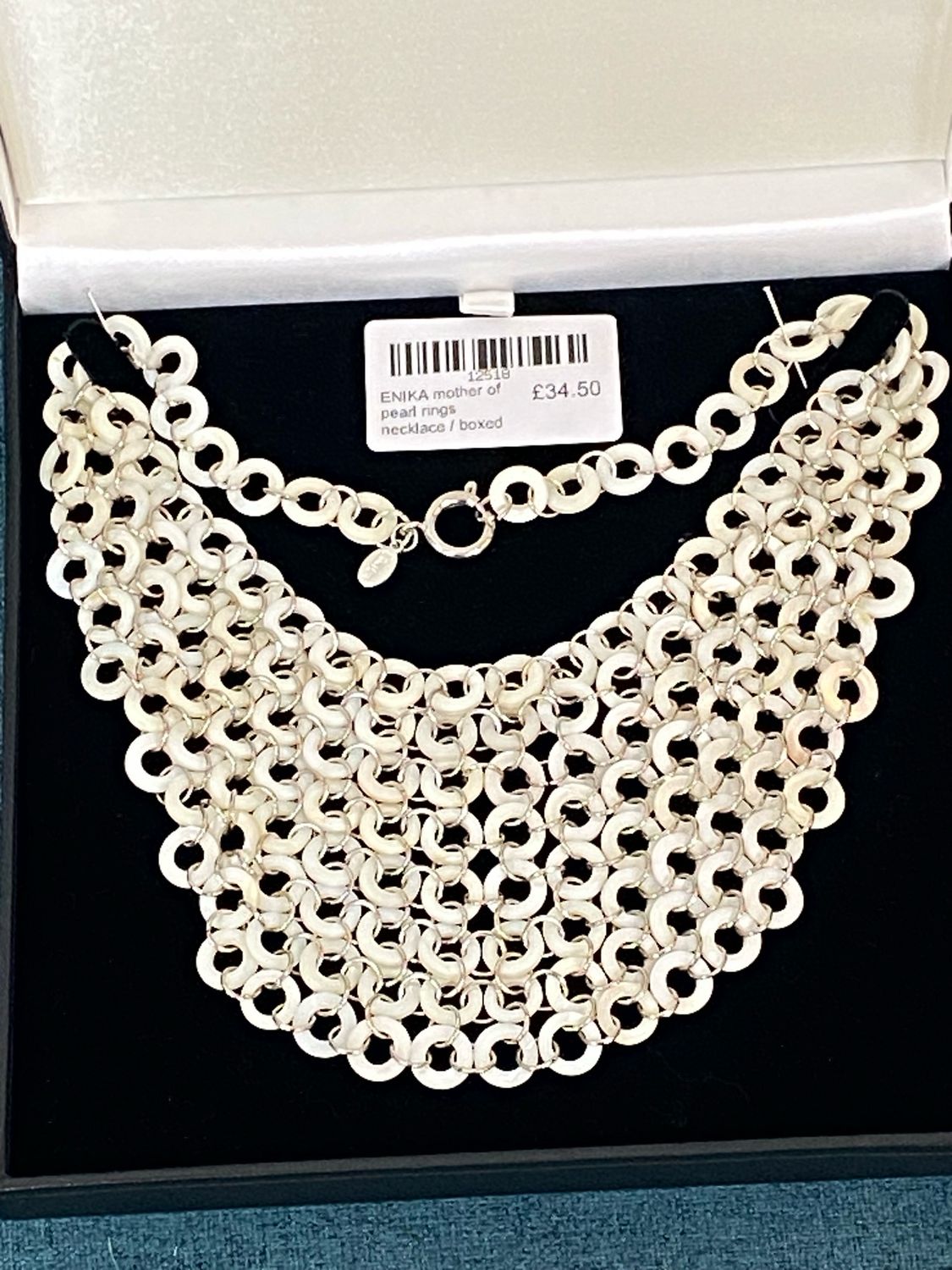 ENIKA mother of pearl rings necklace / boxed