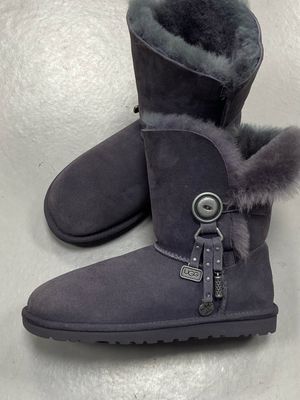 UGG boots size 4.5 UK