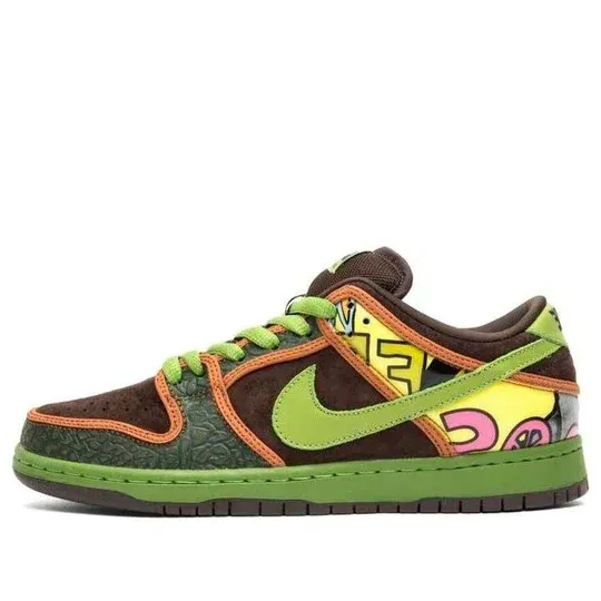Nike SB Dunk Low “De La Soul”