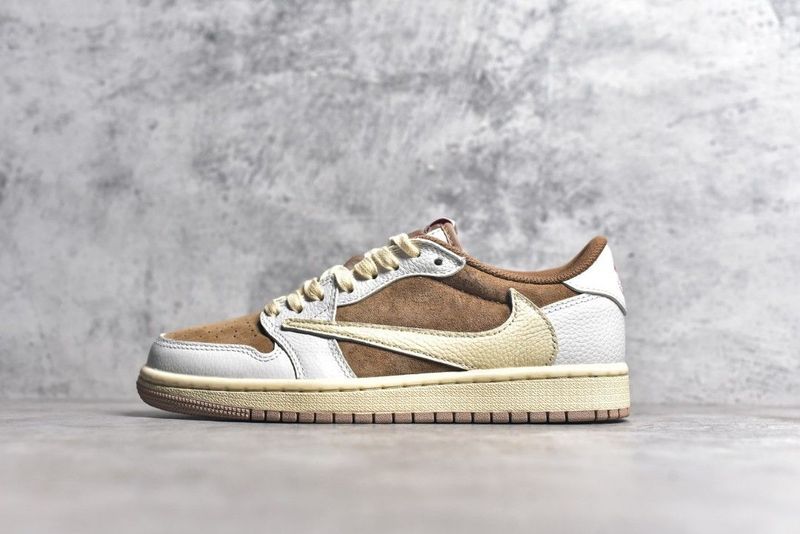 Nike Air Jordan 1 Low x Travis Scott