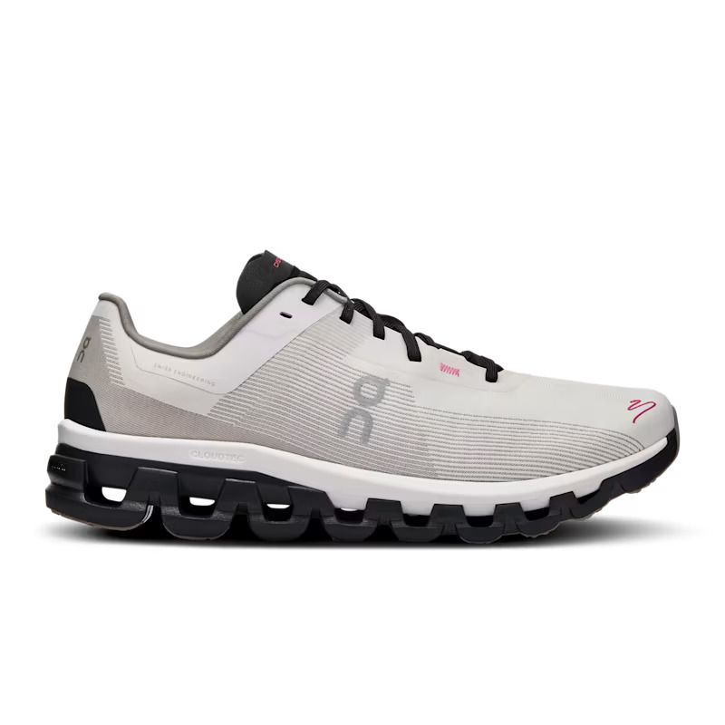 On Cloudflow 4 DISTANCE limited-edition