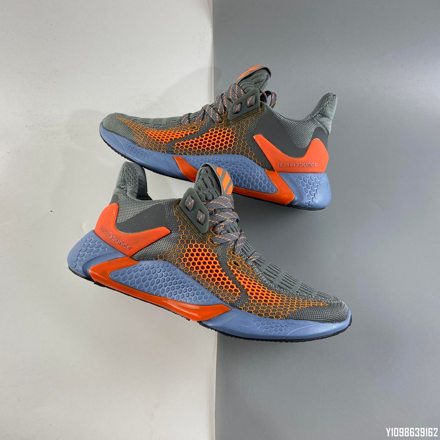 Adidas EDGE Limited Edition - Orange