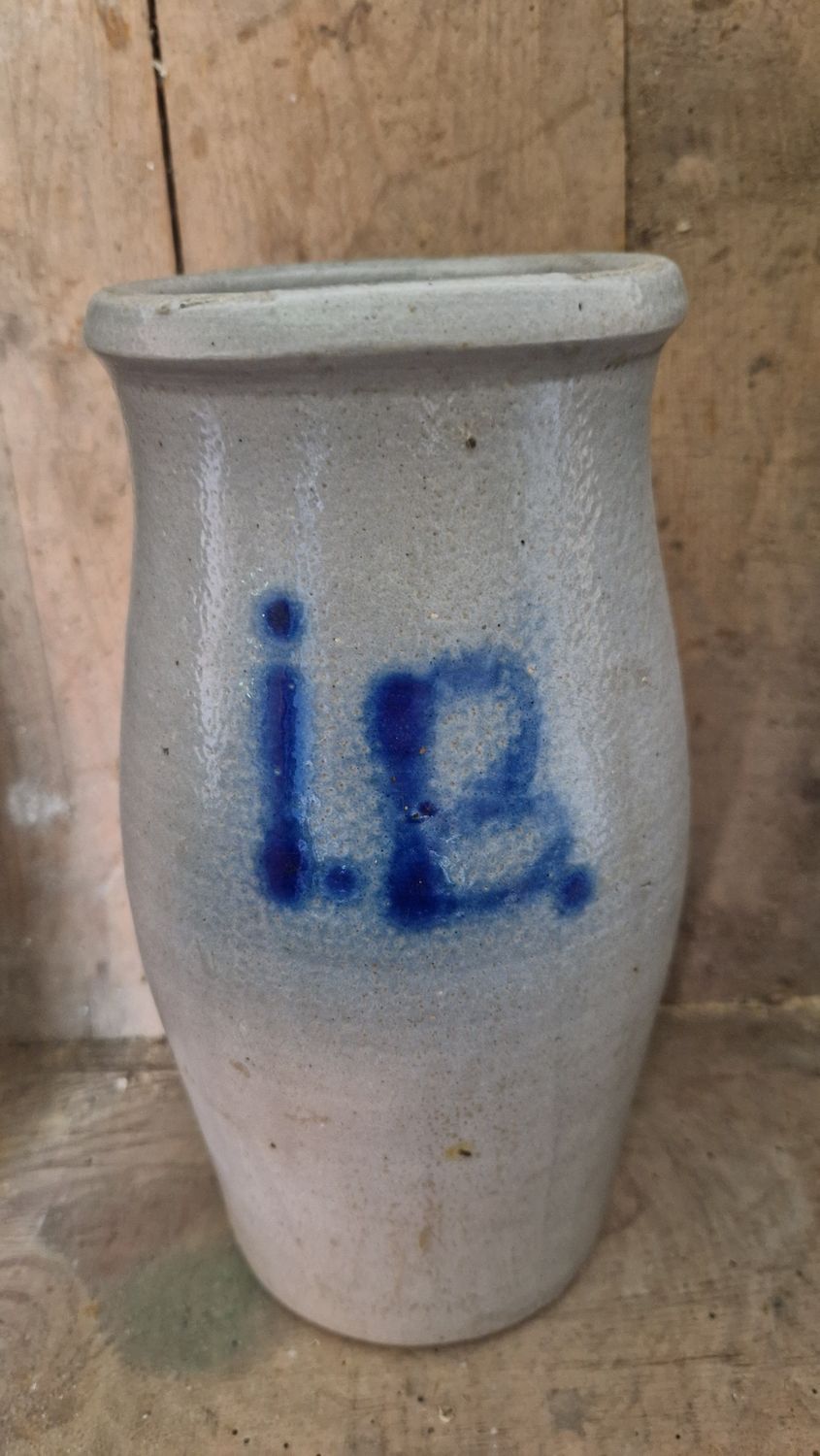 COBALT BLUE I.B. AND NO 36 ON ANTIQUE STONEWARE MILK / CREAM PITCHER OLD FARM POTTERY CROCK POT CREAMER