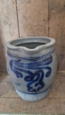 CHARMING 1880 RARE 3 QUARTS MILK POT WITH RICH ORCHID DESIGN HANDLE AND SPOUT SALT GLAZED