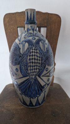 1700 OVOID JUG IMPERIAL DOUBLE HEADED PEACOCK WITH KINGS CROWN EXTRAORDINARY RARE IN EXCEPTIONAL MUSEUM QUALITY
