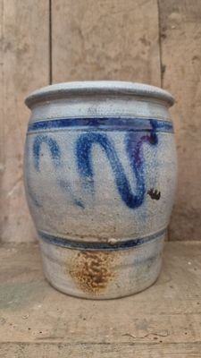 ANTIQUE SMALL STONEWARE JAM CROCK FOR TABLE USE POT COBALT BLUE POTTERY JAR SALT GLAZED OLD