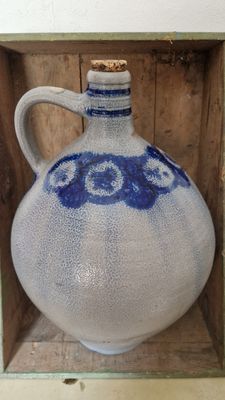 HUGE 3 GAL 1850 ANTIQUE STONEWARE MOONSHINE BRANDY OVOID JUG WITH COBALT BLUE INCISED STARS SALT GLAZED