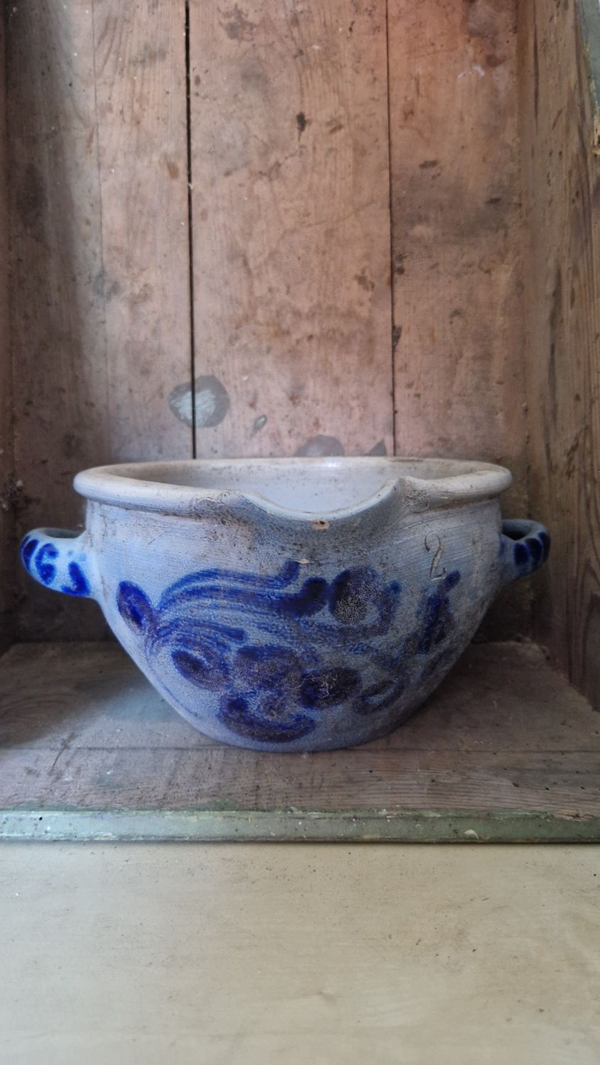 1880 RARE MILK PAN WITH BEAUTIFUL RICH COBALT ORCHID DESIGN ON BOTH SIDES 2 HANDLES AND SPOUT