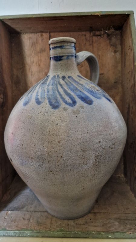 HUGE 2 GAL 1850 ANTIQUE STONEWARE OVOID JUG WITH WONDERFUL COBALT BLUE DESIGN AND BEAUTIFULLY COMBED SALT GLAZED