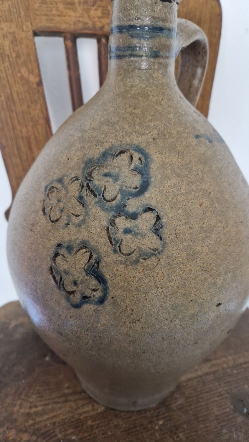 1700s RARE EARLY LARGE ANTIQUE OVOID JUG WITH COBALT BLUE INCISED CROSSES DESIGN PRIMITIVE OLD FOLK ART